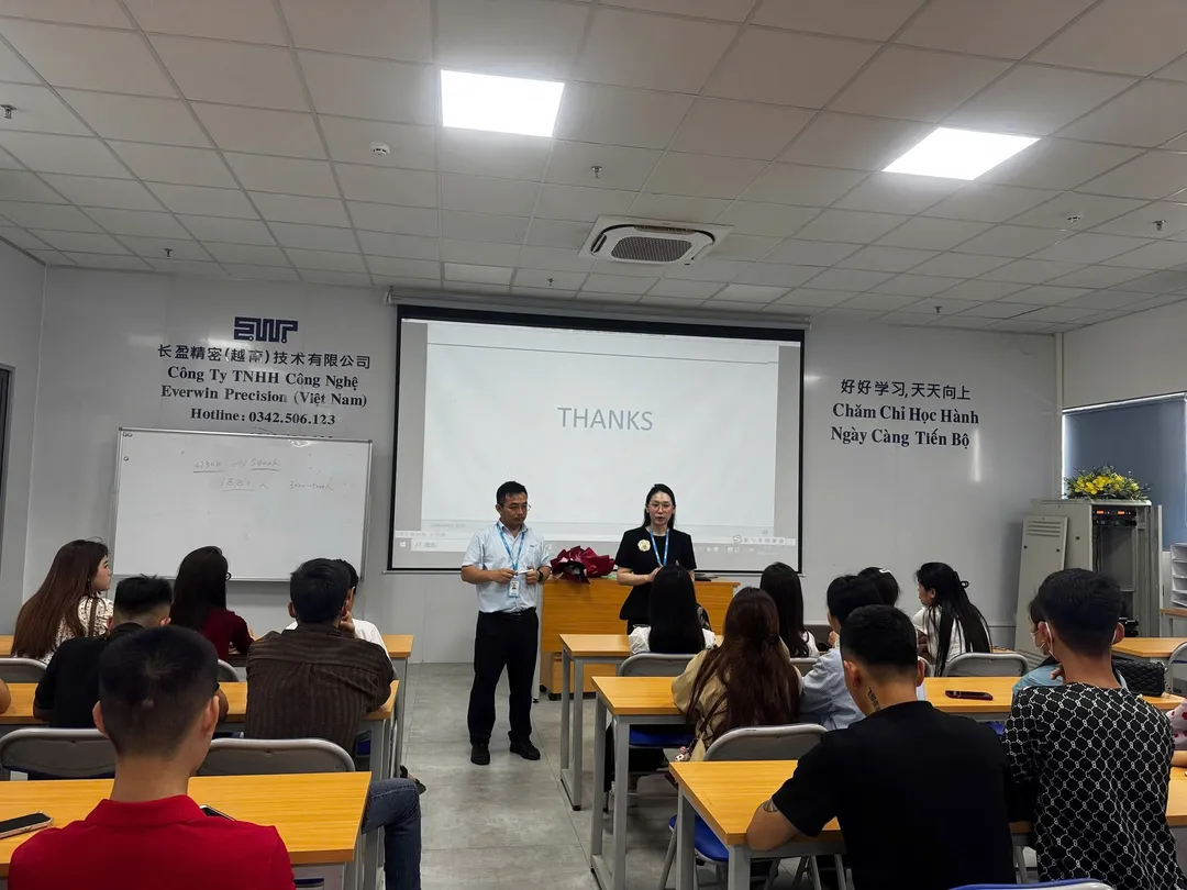 Buổi đào tạo và giao lưu tiếng Trung của HSK Beijing tại Công ty Everwin Precision (Việt Nam)